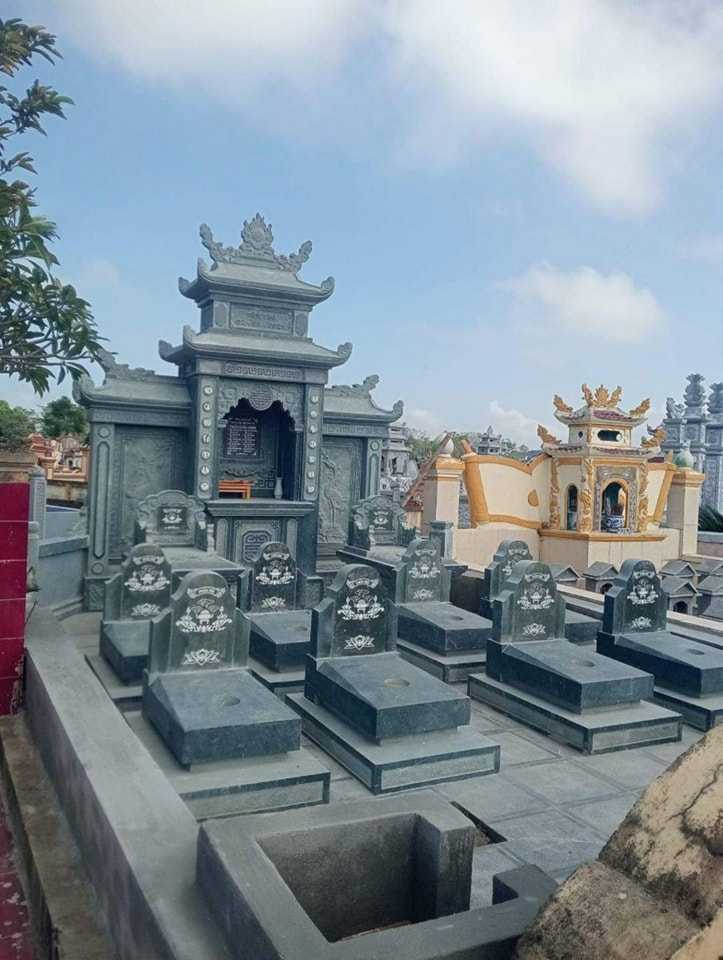 Khu lăng mộ - KLM2